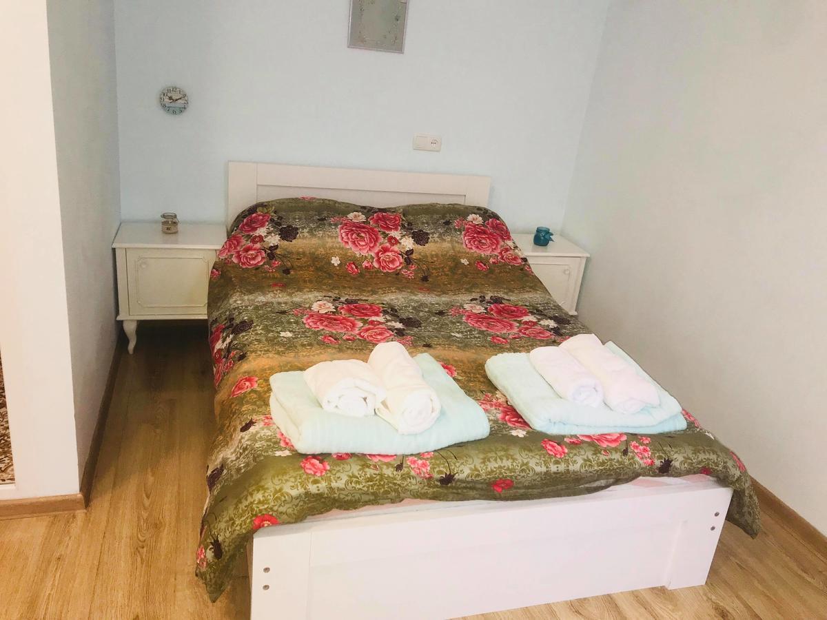 Guest House Marina 2 Tbilisi Ngoại thất bức ảnh