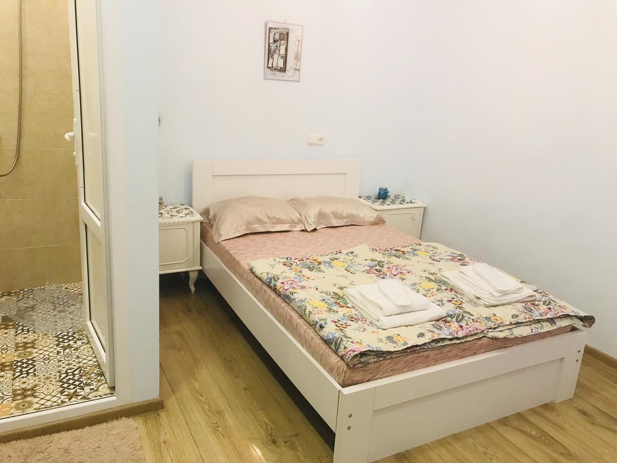 Guest House Marina 2 Tbilisi Ngoại thất bức ảnh