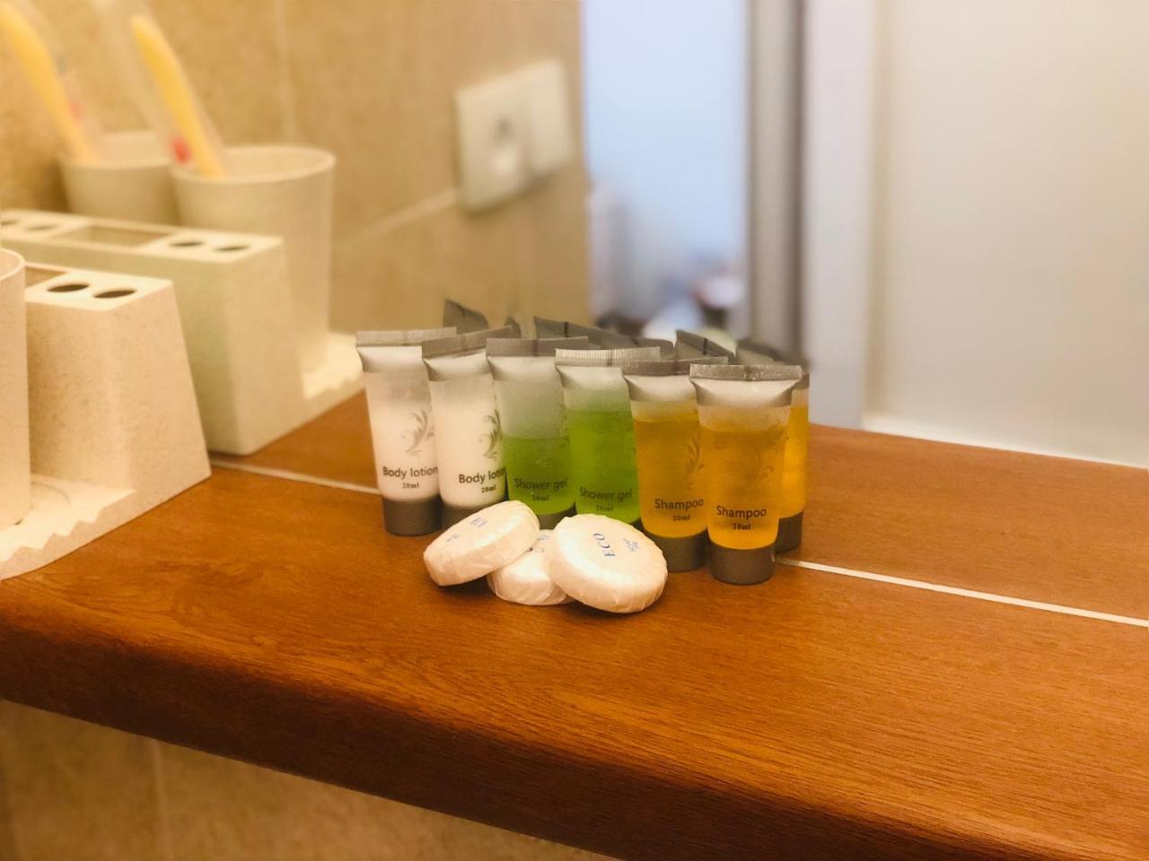 Guest House Marina 2 Tbilisi Ngoại thất bức ảnh