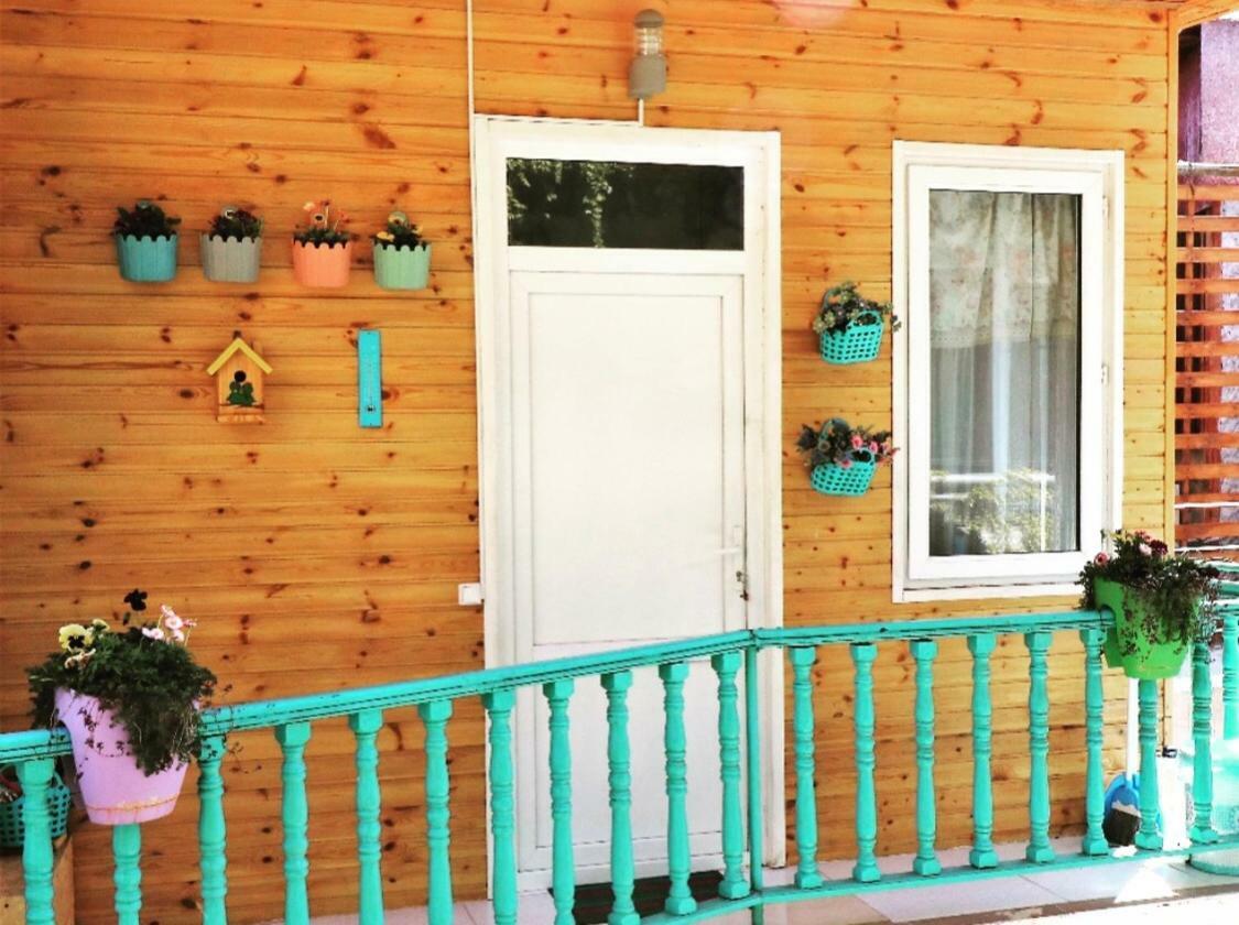 Guest House Marina 2 Tbilisi Ngoại thất bức ảnh